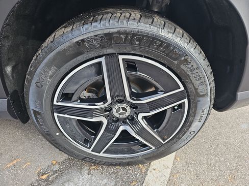 New 2026 Mercedes-Benz GLC 300 GLC 300 image 34