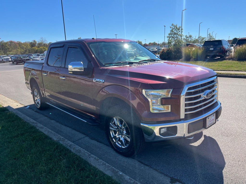 Used 2015 Ford F150 XLT w/ Equipment Group 302A Luxury AWD/4WD image 2