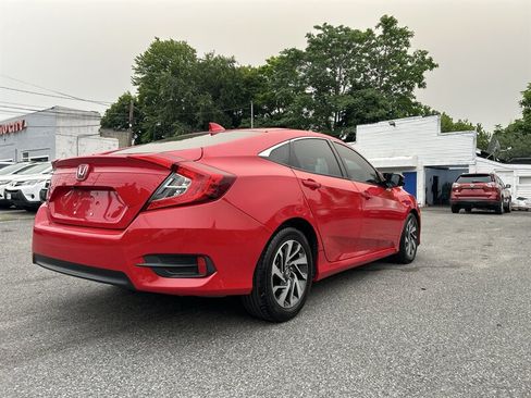 Used 2017 Honda Civic EX image 4