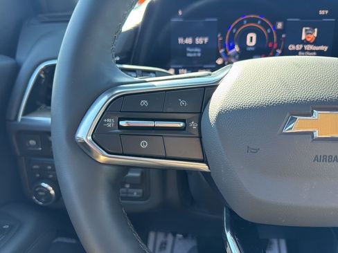 Used 2025 Chevrolet Tahoe High Country AWD/4WD image 9