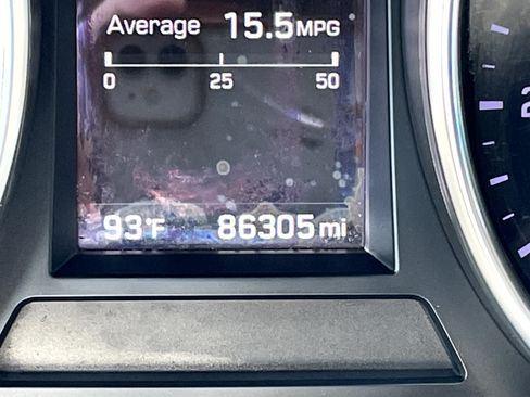 Used 2018 Hyundai Santa Fe Limited AWD/4WD image 15