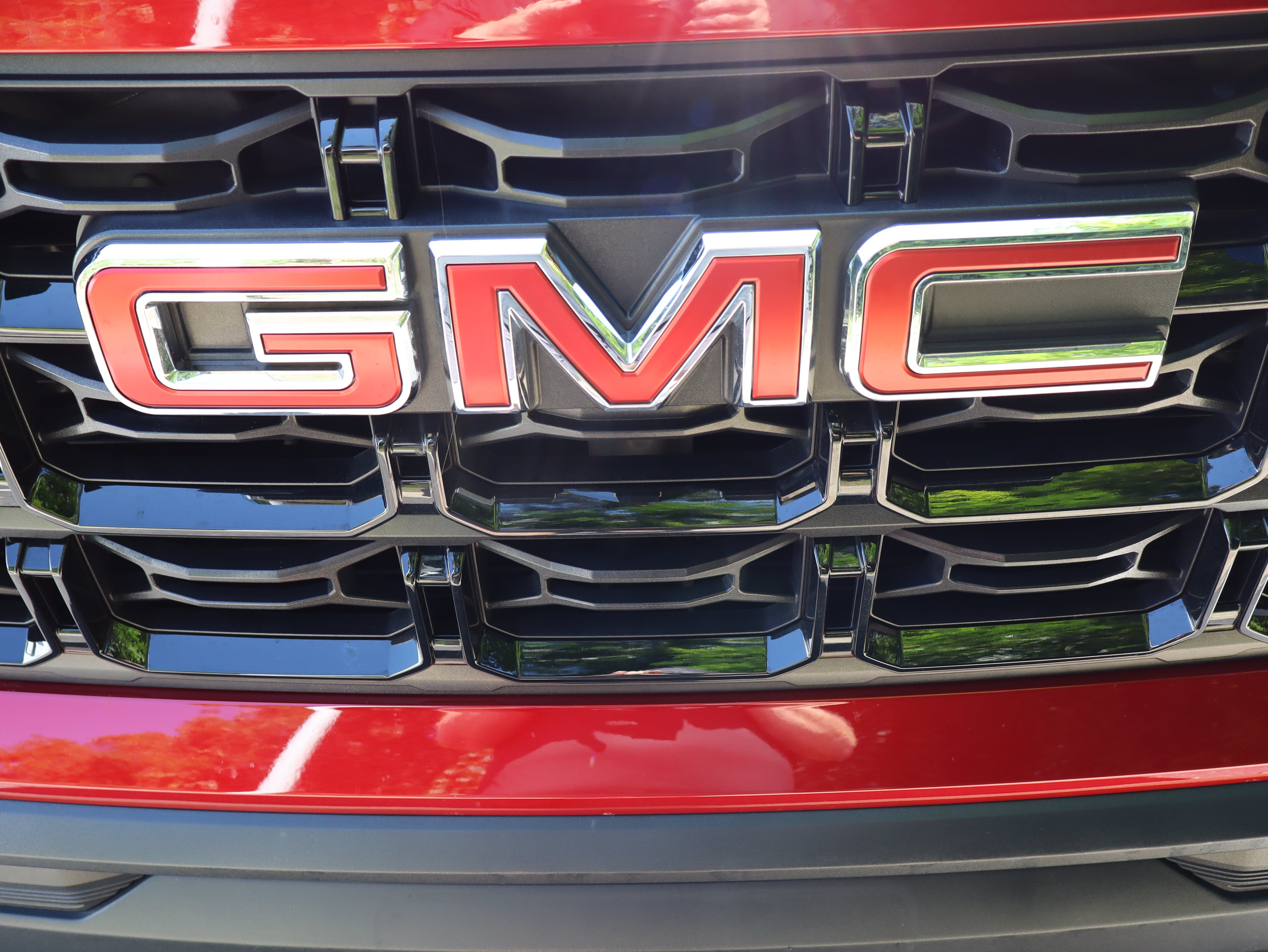 Used 2025 GMC Canyon Elevation w/ Convenience Package RWD image 50