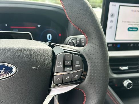 New 2026 Ford Explorer ST image 28