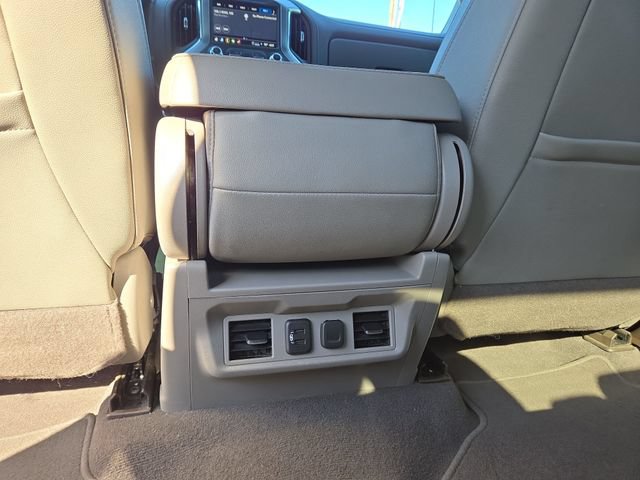 Used 2022 GMC Sierra 1500 SLT w/ Driver Alert Package II AWD/4WD image 31