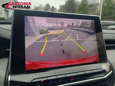 Used 2024 Jeep Compass Latitude image 58