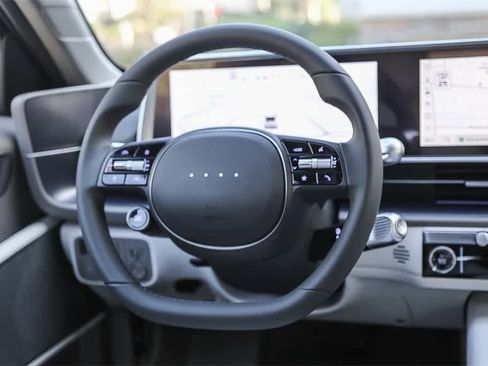 New 2025 Hyundai Ioniq 6 SEL image 21