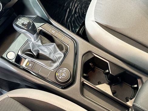 Used 2024 Volkswagen Taos S image 15