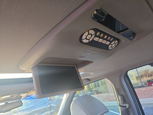 Used 2012 Honda Pilot Touring image 15