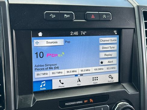 Used 2019 Ford F150 XLT w/ Equipment Group 302A Luxury AWD/4WD image 18