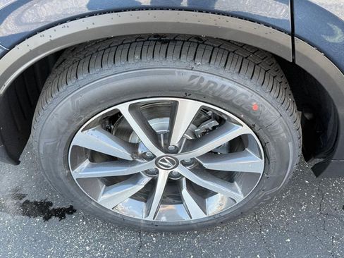 New 2026 Acura MDX w/ Technology Package AWD/4WD image 4