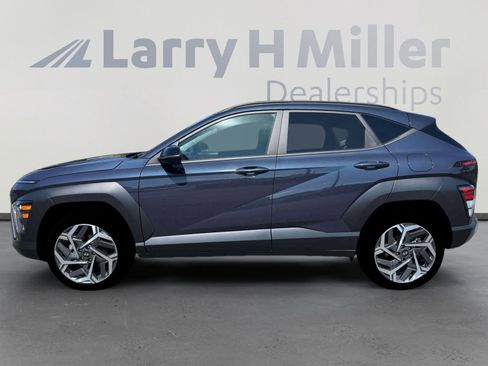 New 2026 Hyundai Kona SEL Premium image 3