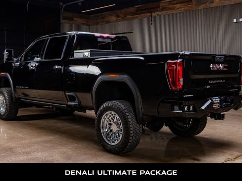 Used 2020 GMC Sierra 3500 Denali w/ Denali Ultimate Package image 6