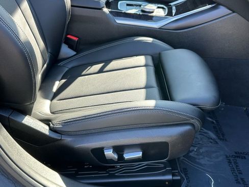 Used 2023 BMW 330i Sedan w/ Driving Assistance Package image 18