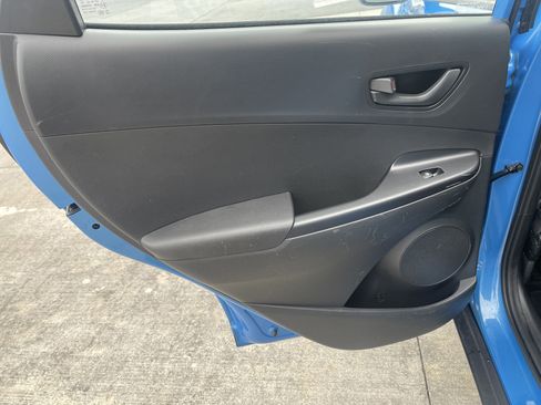 Used 2019 Hyundai Kona SE image 18