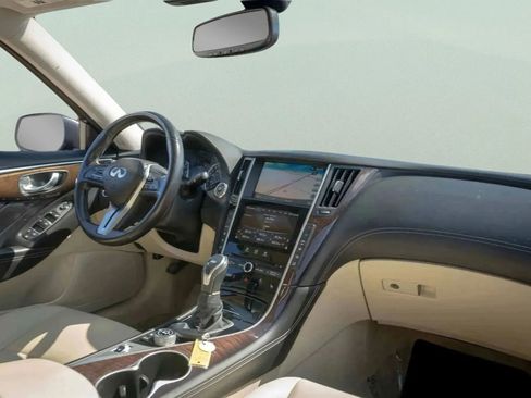 Used 2019 INFINITI Q50 Luxe w/ Essential Package (3.0T Luxe) image 32