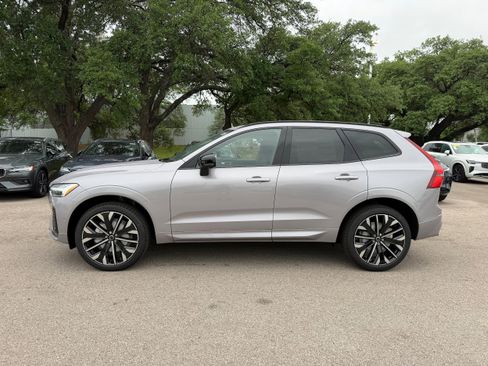 New 2026 Volvo XC60 B5 Ultra w/ Protection Package Premier AWD/4WD image 3