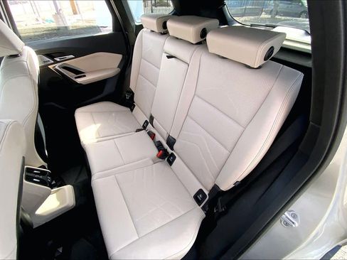 Used 2025 BMW X1 xDrive28i w/ Premium Package image 18