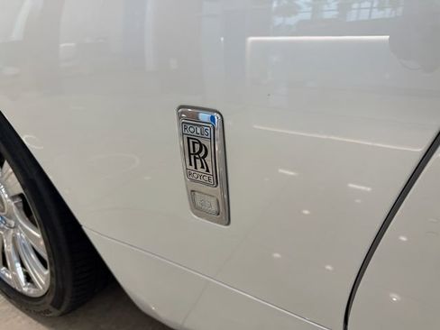 Used 2017 Rolls-Royce Dawn RWD image 5