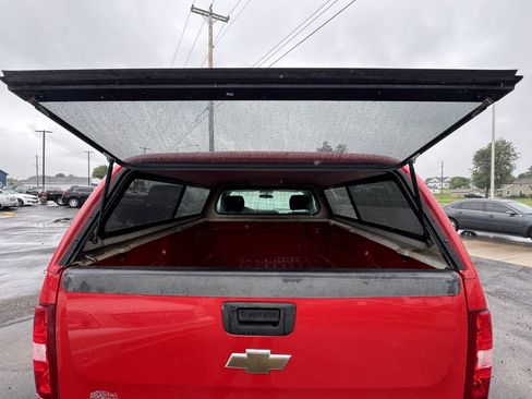 Used 2011 Chevrolet Silverado 1500 W/T RWD image 19