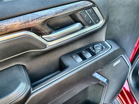 Used 2024 Chevrolet Silverado 3500 LTZ w/ LTZ Premium Package image 14