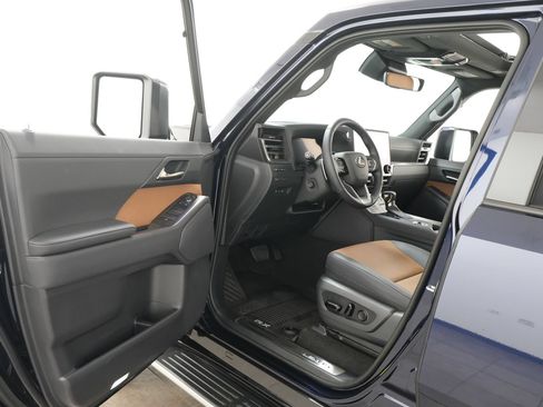 Used 2026 Lexus GX 550 w/ Accessory Package (2T) AWD/4WD image 26