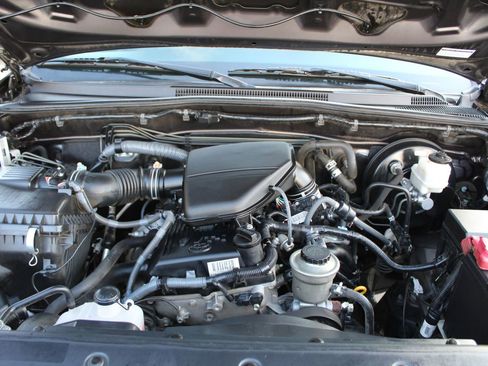 Used 2013 Toyota Tacoma 2WD Access Cab w/ SR5 Pkg image 29