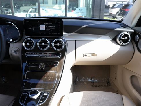 Used 2022 Mercedes-Benz C 300 Coupe image 24