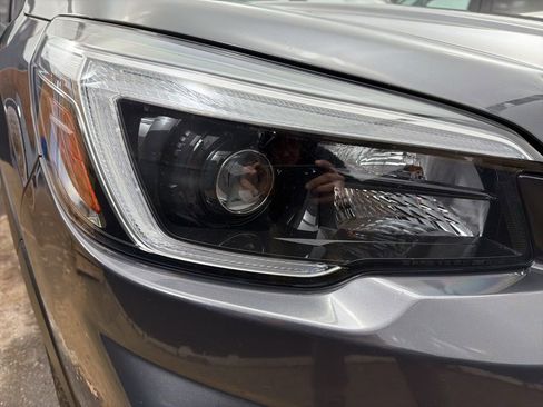 Used 2021 Subaru Forester Touring image 33