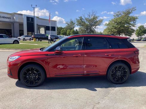 New 2025 Lincoln Corsair Reserve w/ Jet Appearance Package image 8