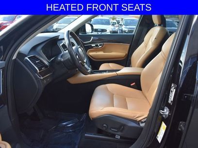 Used 2016 Volvo XC90 T6 Momentum w/ Momentum Plus Package