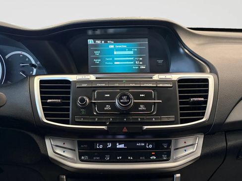 Used 2015 Honda Accord LX image 23