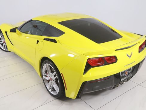Used 2016 Chevrolet Corvette Stingray Coupe RWD image 23