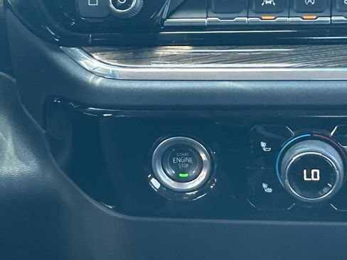 Certified 2024 Chevrolet Silverado 1500 LT AWD/4WD image 21