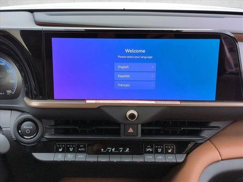 New 2026 Toyota Crown Signia image 12