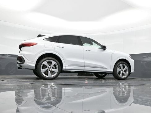 New 2025 Audi Q5 Premium Plus AWD/4WD image 25