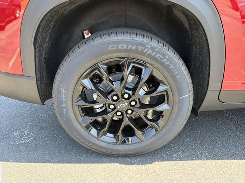 New 2026 Chevrolet Traverse LT image 18