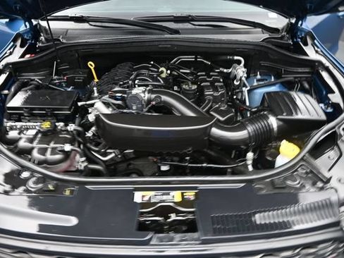 Used 2025 Dodge Durango GT AWD/4WD image 33