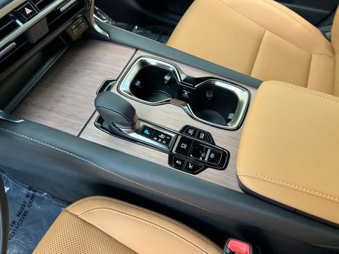 New 2026 Lexus RX 450h AWD w/ Convenience Package image 24