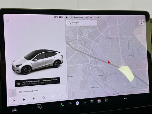 Used 2021 Tesla Model Y Long Range AWD/4WD image 19