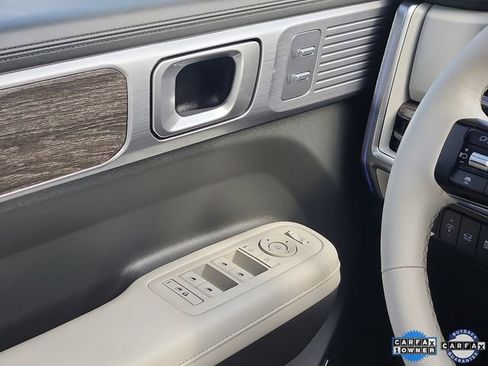 Certified 2024 Hyundai Santa Fe Limited image 11