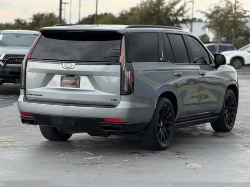 Used 2023 Cadillac Escalade Sport Platinum w/ LPO, ONYX Package AWD/4WD image 26