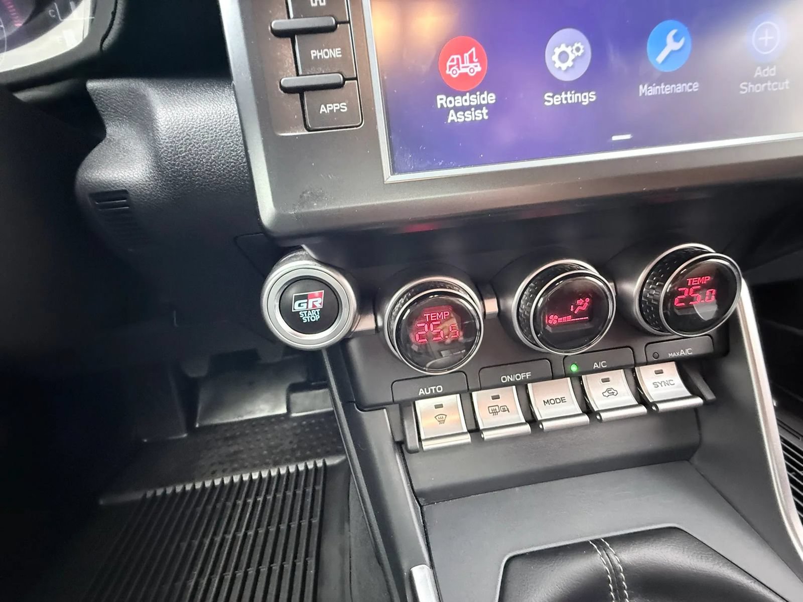 Used 2023 Toyota GR86 RWD image 16