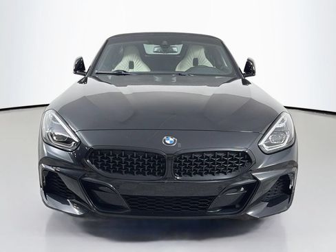 Used 2022 BMW Z4 sDrive30i w/ Premium Package RWD image 2