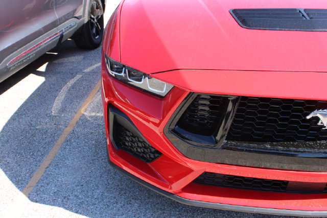Used 2025 Ford Mustang GT Premium RWD image 19