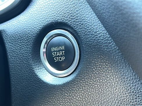 Used 2025 Toyota Corolla SE w/ SE Package FWD image 17