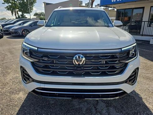 New 2026 Volkswagen Atlas SEL Premium R-Line image 2