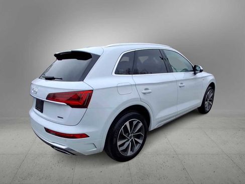 Used 2023 Audi Q5 2.0T Premium w/ Convenience Package image 8