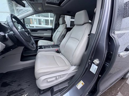 Used 2019 Honda Odyssey EX-L image 10