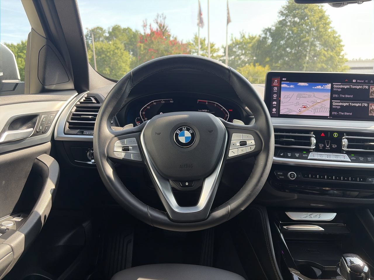 Certified 2025 BMW X4 xDrive30i AWD/4WD image 20