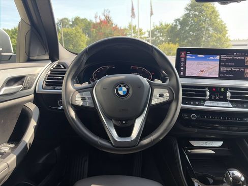 Used 2025 BMW X4 xDrive30i AWD/4WD image 20